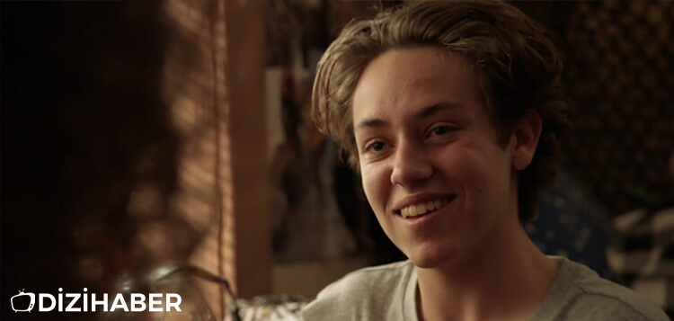 shameless oyuncuları Ethan Cutkosky